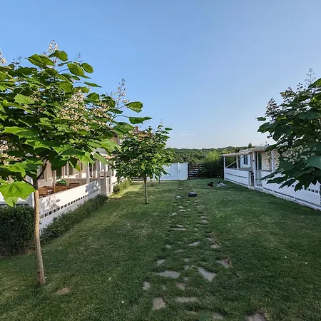 Σπίτι διακοπών къщички морски светулки Sinemoretz