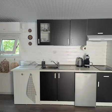 къщички морски светулки Holiday home Sinemoretz